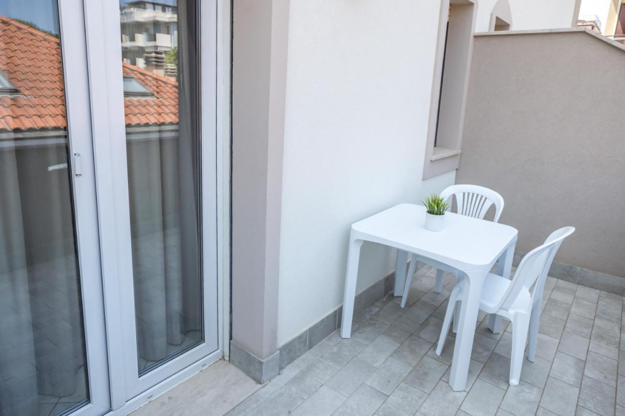 Rimini Bay Suites&Residence Eksteriør bilde