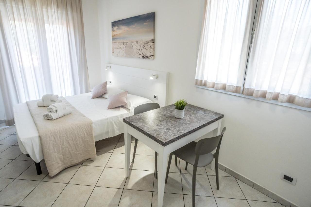 Rimini Bay Suites&Residence Eksteriør bilde